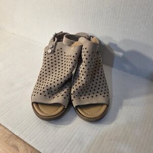 Womens Barbara Barbieri Tan Slingback Heel Size 8.5